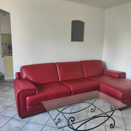 Bel appartement dans le quartier de saint Barnabé Marseille Extérieur photo